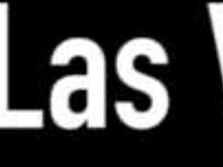 dildo drills latex queen, rubber doll licks shiny client?