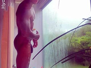 This brazilian amateur flashes and orgasms with lover in pov cuckold scene