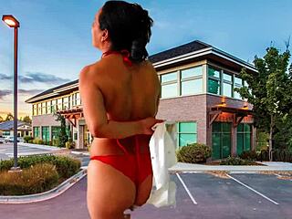 i'm stripping and masturbating in the parking with agarabas and olpr