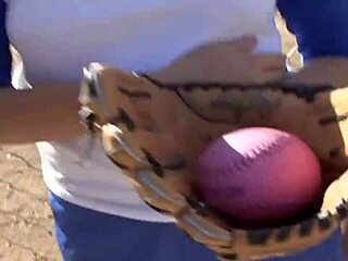 kylie reese says, 'i'm hunting for lesbian teens with my toys'