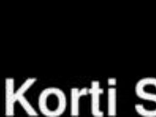 I have a relaxing session with brazilian babe meyzi black