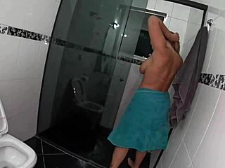 Big Ass Bahianas Party in Shower?