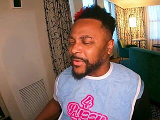 i love how butt plug betty spreads her cute asshole for deep licking and sucking action