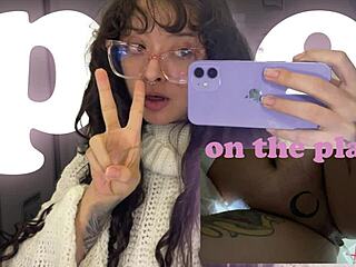 look how i pee on my trip to europe i was on the plane 😏