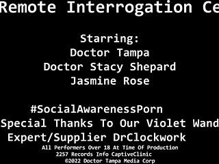 远程审讯娇小18+拉丁护士Jasmine Rose假屌手套玩光溜患者小穴