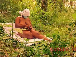 i got lonely in the forest and fucked this curvy bbw with deepthroat and riding