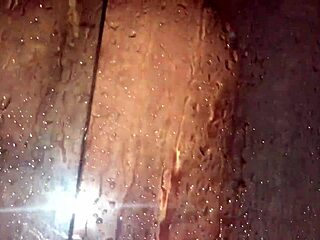 White ass bounces as Rome Major mounts blonde curvy Barbi