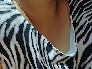 Indian Desi Girl Priya Having Sex With Her Boyfriend