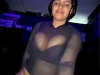 陌生人强迫我深喉粗暴干掐脖射嘴里好被用