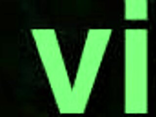 Mexican performer delivers intense session with passionate moves.