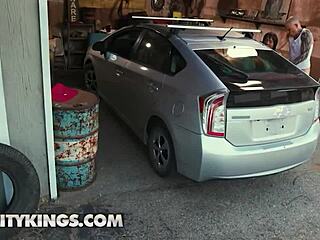 August Skye Spots Hot Mechanic In Garage For Blowjob And Doggystyle