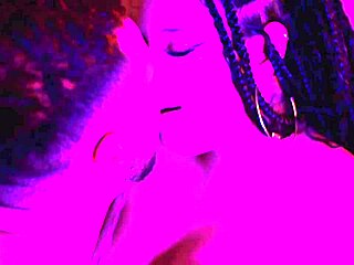 bbw foot worship and pussy licking session gets me all wet and excited