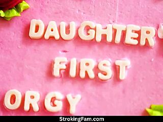 娇小麦迪逊怀尔德18岁生日轮奸Wendy Raine凯贾克斯顿等人