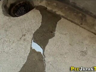 Asian Babe's Public Peeing Fetish Caught Outdoors