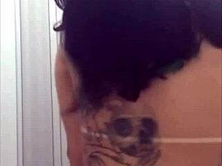 Safada do posto takes it deep in her amateur ass during wild anal assfucking session. She moans loud from the intense sex pounding.