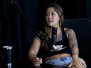 Safada Does Sensual Stripper Showing Tits Talks Transsexual And Virginity Loss