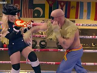 oh man this cosplay sextape with street fighter blondie fesser as kolin is all about her getting fucked hard with oiled ass and wet pussy action