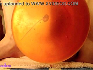 Wow, that 60cm slink looks huge for fetish toy play.