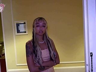 tanned blondie gia dibella sucks