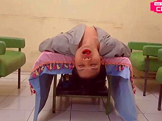 准备看我骚模特用香蕉自慰抠逼在加州吗？