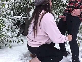 Real couple ventures out in cold snow for quick blowjob and doggystyle fuck in leggings