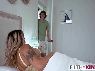 i feel so horny forgetting your girlfriend to play with my shaved milf pussy instead