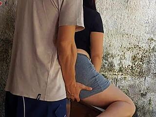 i can't believe my wife left and the short hot maid grabbed my pau putting it inside her in house area