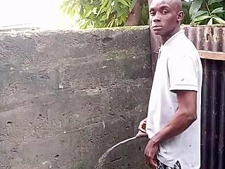 Strangersforsex SFS Escort Films De Rose Guy Demonstrating Prostate Peeing Technique for Muscular Bodybuilder With Monster Cock in Outdoor Public Bathroom