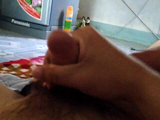 Vietnamese Gay Asian Top Delivers Intense Good Fuck Session