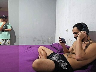 Meu Marido Trades Me For Game As Corno So I Fuck Best Amigo In Front