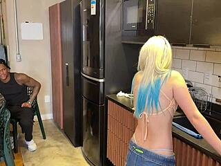 jonh rick pegou a filh do amigo