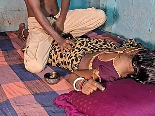 desi sexy wife gets a quick pussy fuck in full sex video after messaging