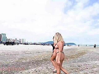 me and my slutty friend flashing wet pussy and ass on the beach 😈🍑