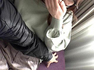 严肃H杯日本家教小琥珀爱玩奶头后入