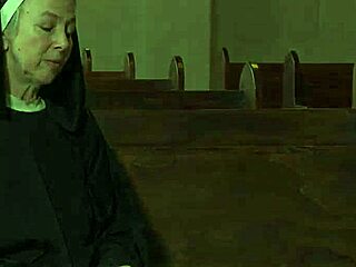 Sappho Dives Deep Into Girlfriend's Juicy Trimmed Pussy