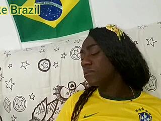 fernanda chocolate at myke brazil's cup game