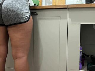 Curvy Brazilian teen's huge ass gaped by stepdad in kitchen play