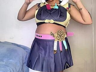 varesa genshin cosplay curves shake before con starts