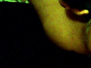 BIG BOOTY RED BONE PUSSY DRIPS WET!