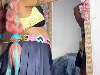 varesa genshin cosplay curves shake before con starts