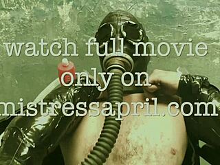 女主人April戴假屌监狱女霸三人审讯