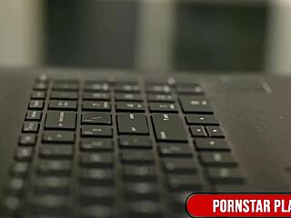 Leya Falcon专业骑Jamie Knoxx巨鸡巴