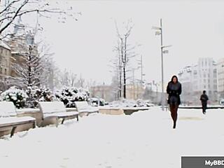 whoa alysa gap fists her gaping asshole to cum explosion!