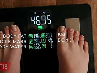 Fit18 becky summer 103lbs creampied in leotard by pov cock!