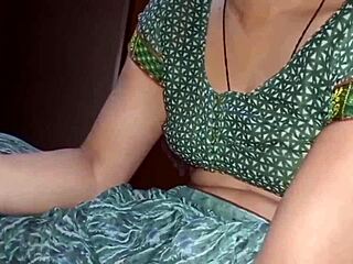 继妹猛吸大屌然后狂野被操！