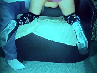 damn, that tongue deep in my ass feels amazing with pussy sucks