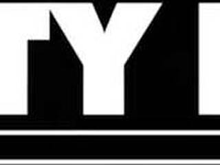 Luna Star's big ass pussy pounded by Alex Mack