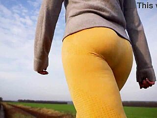 voyeur spies hot milfs in tight yoga leggings outdoors teasing asses