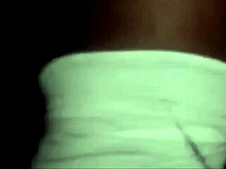 BBW FAT ASS POUNDED SIDEWAYS BY THICK COCK OUTDOORS!