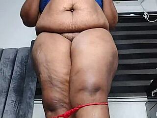 whoa mara exotic's fat belly shakes in standing squirt orgasm